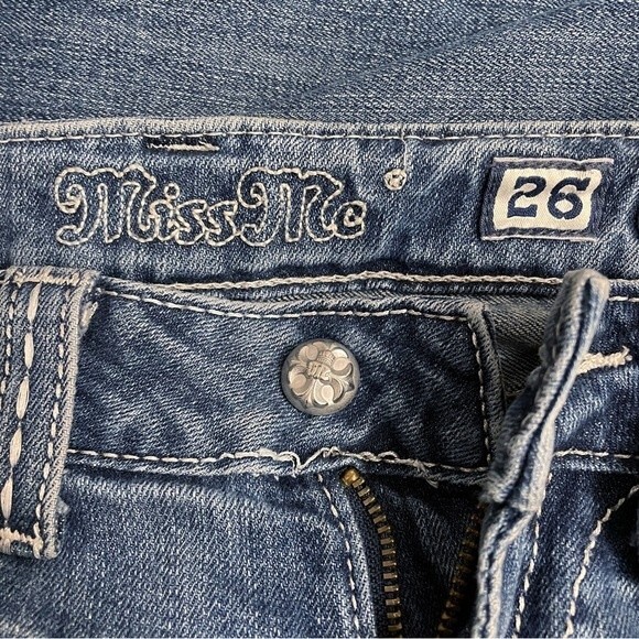 Miss Me Skinny Jeans Low Rise Back Flap Silver Studded Bling Y2K Denim Size 26 - Picture 8 of 14